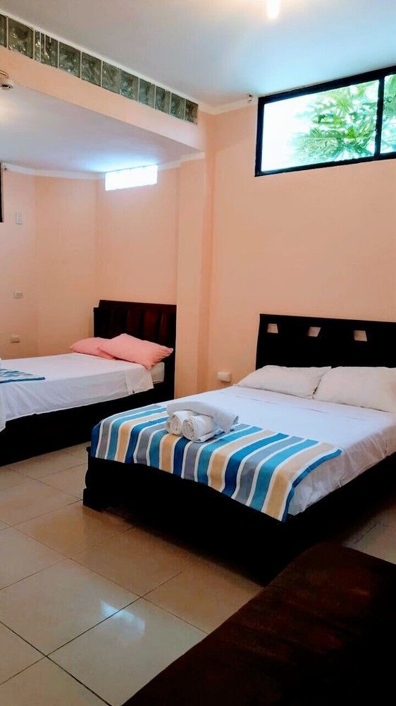 Hostal Duncan Puerto Ayora  Extérieur photo